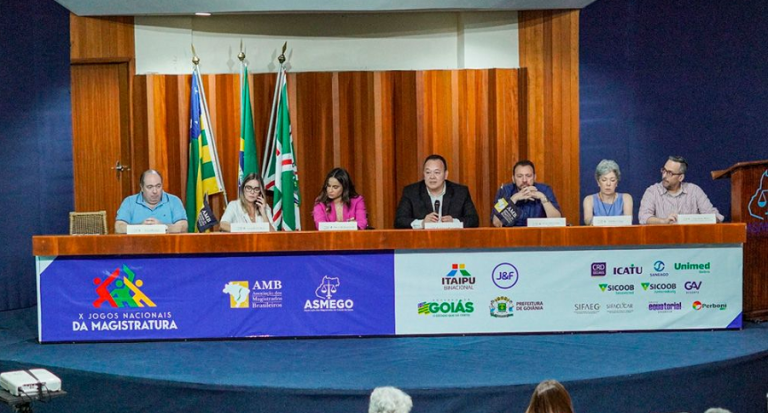 AMARN participa da reunião do Conselho de Representantes da AMB realizada em Goiás
